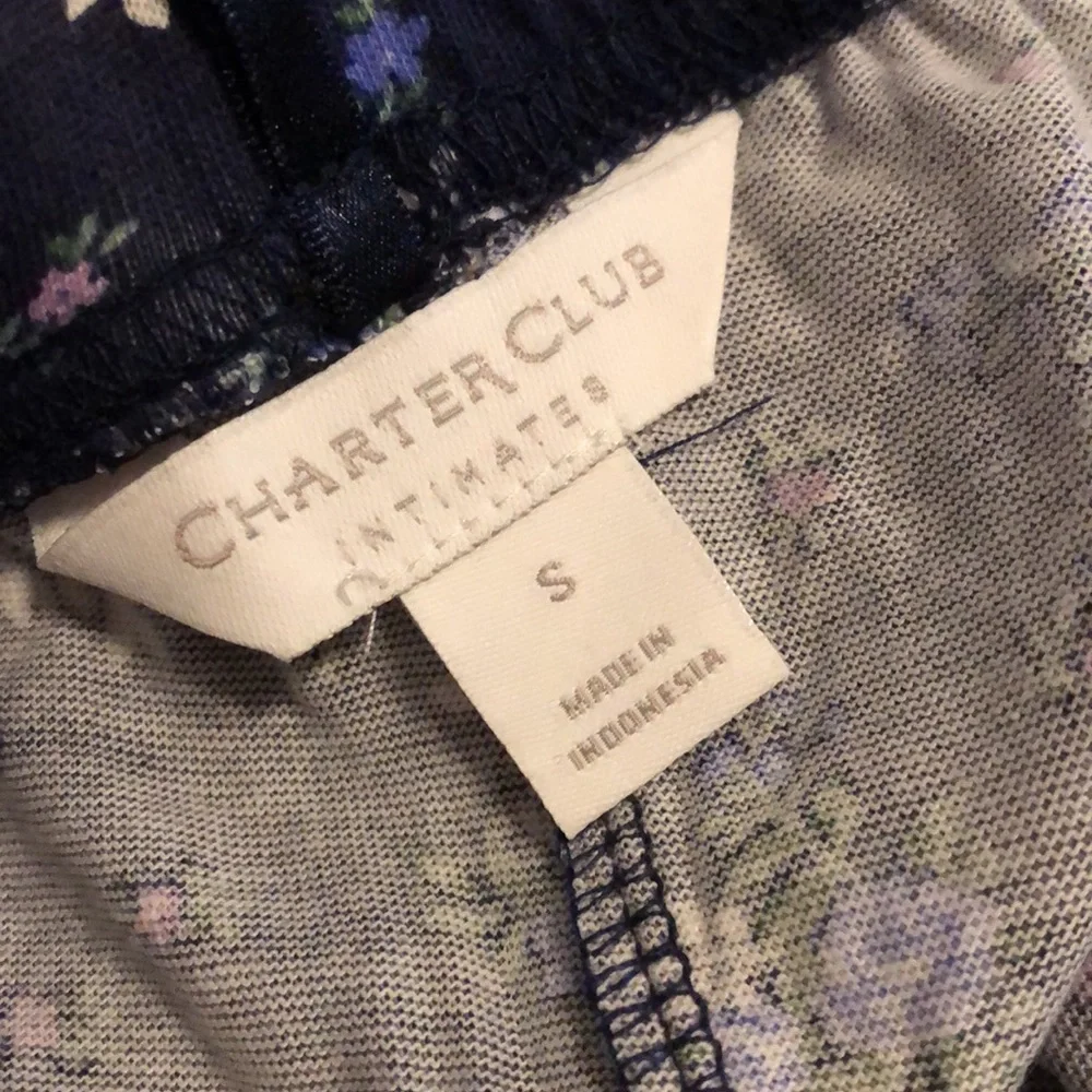 Charter Club 2-piece pajama set Mini Floral soft and cute💖 - Picture 6 of 7
